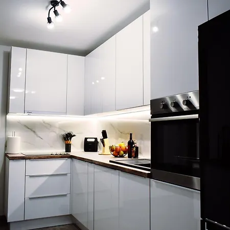 Appartement Spacious With Outdoor Space And Parking
